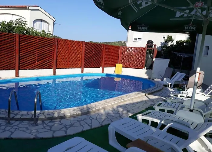 In With Sea View, Terrace, Air Conditioning, Wifi 4773-3 Daire