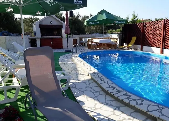 In With Sea View, Terrace, Air Conditioning, Wifi 4773-3 Daire Ražanj