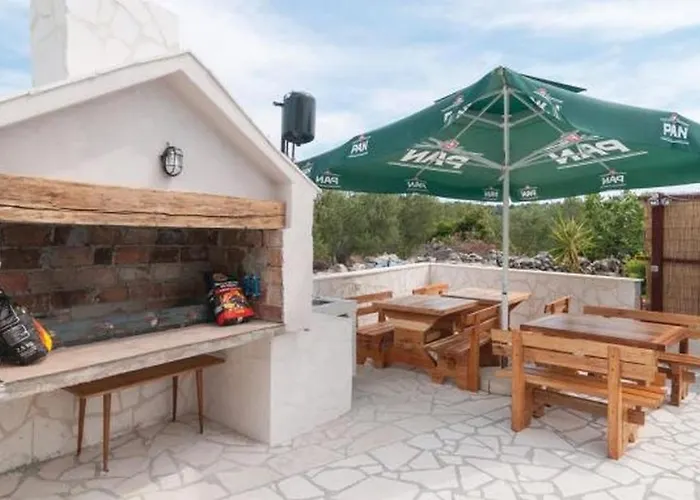 In With Sea View, Terrace, Air Conditioning, Wifi 4773-3 * Ražanj