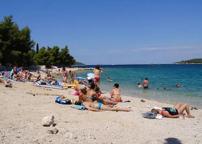 Daire In With Sea View, Terrace, Air Conditioning, Wifi 4773-3 Ražanj